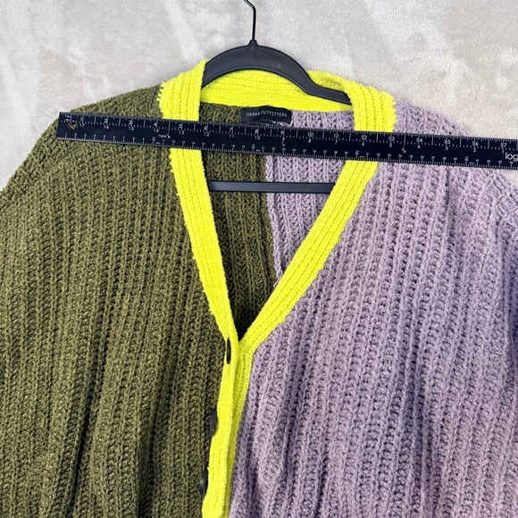 Urban Outfitters Ashlyn Colorblock Batwing Cropped Cardigan | Small - Picture 7 of 8